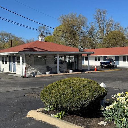 Chisholm'S Motor Inn Согас Экстерьер фото