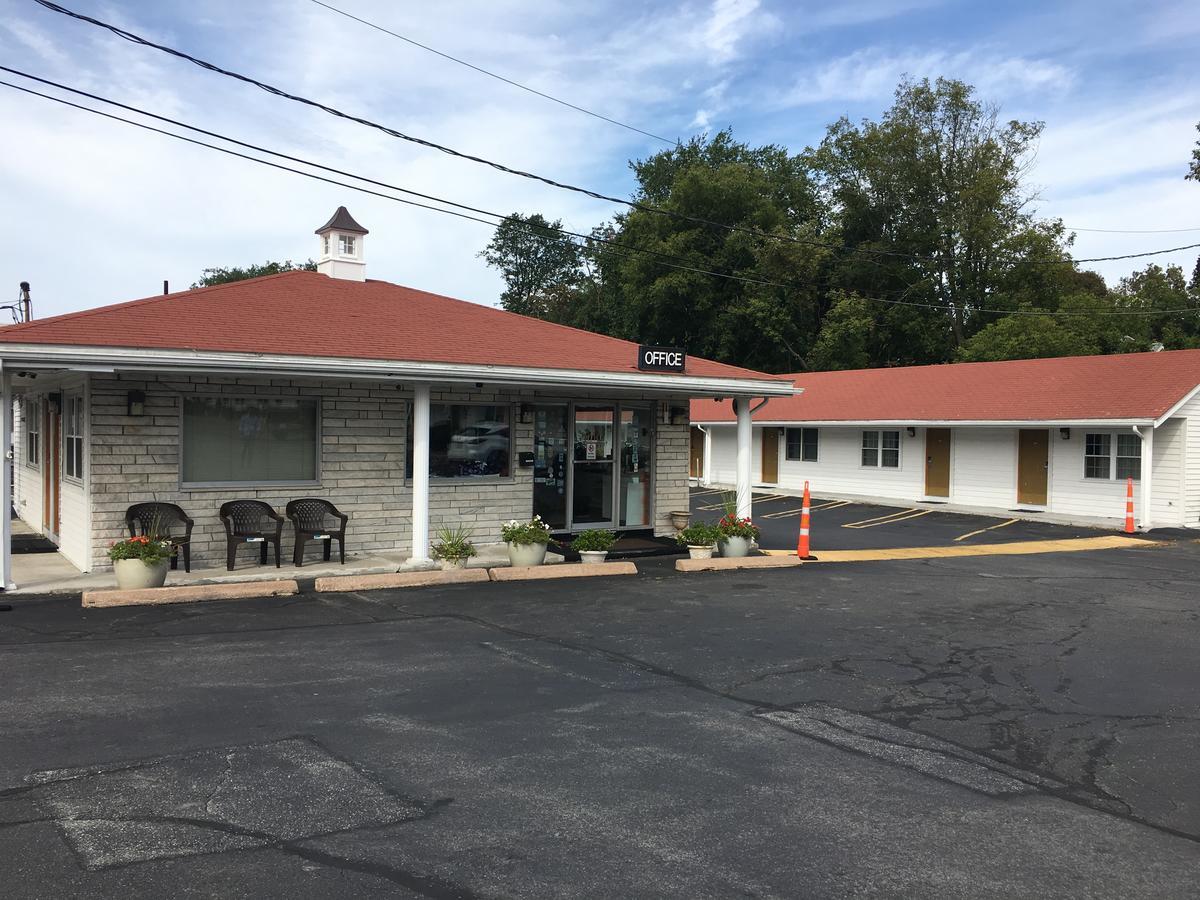 Chisholm'S Motor Inn Согас Экстерьер фото